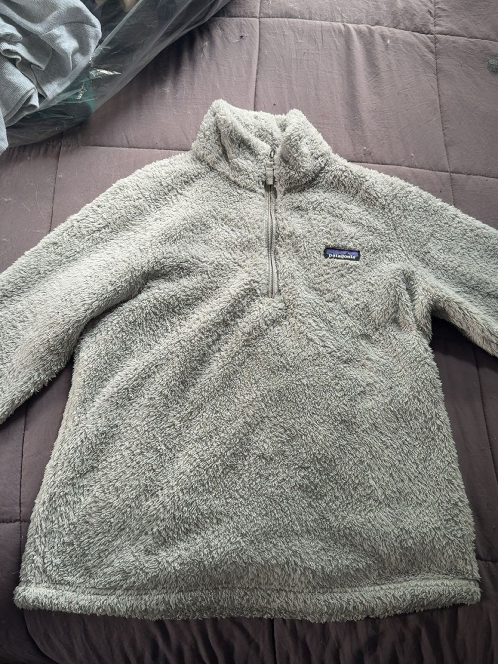Patagonia Light Gray Sherpa Quarter-Zip Pullover